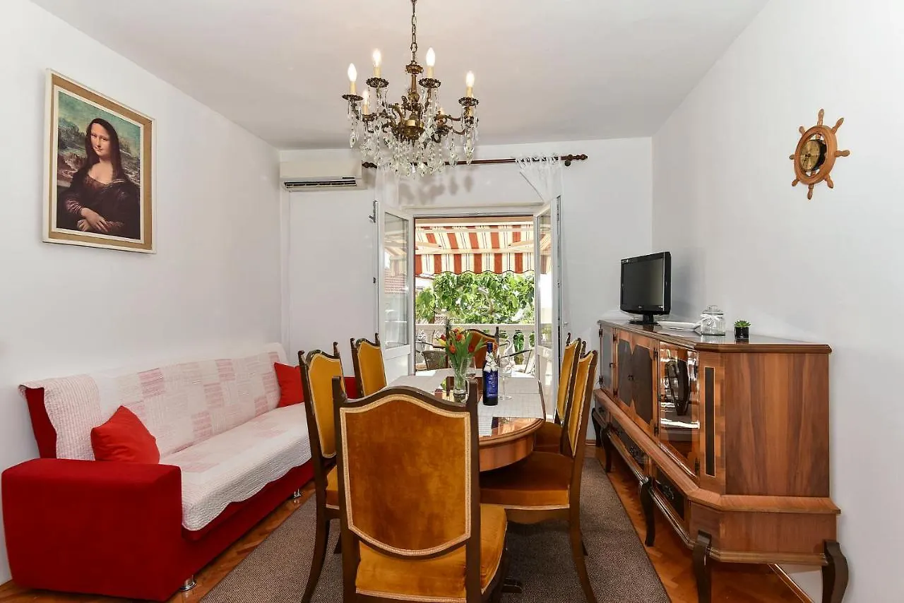 Lana Apartman Zadar 0*,  Croatia