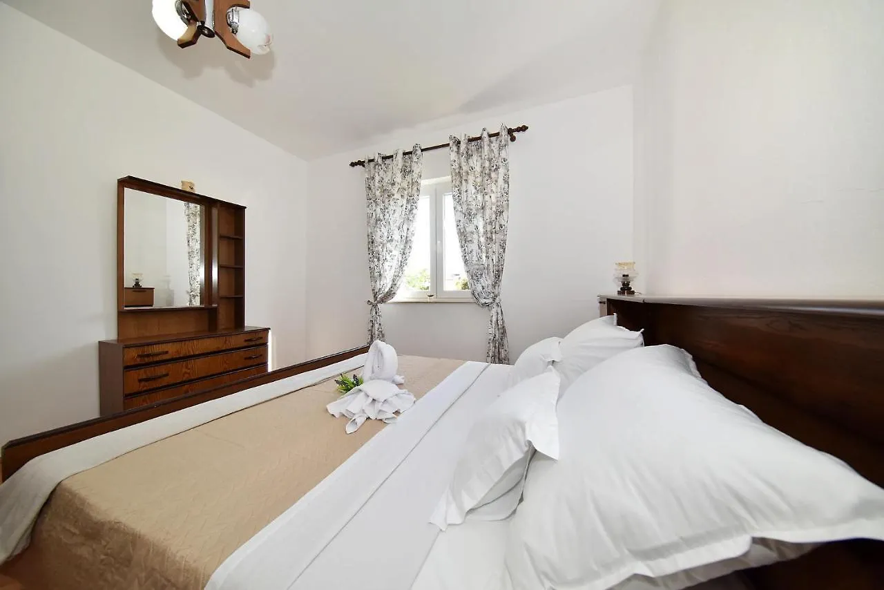 Lana Apartman Zadar Apartmán